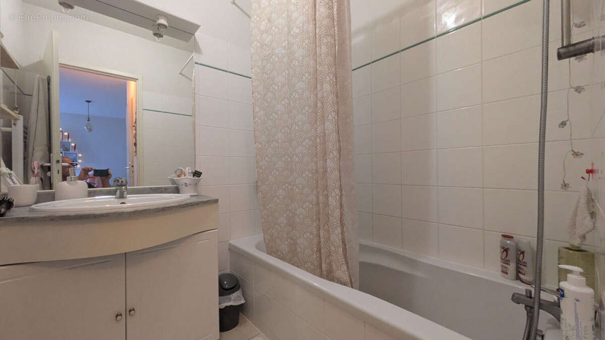 Appartement à ECHILLAIS