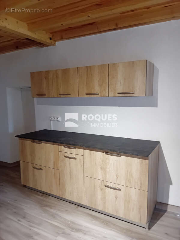 maison rénovée  T3 de village à Lanuéjols (30750) - photo 7