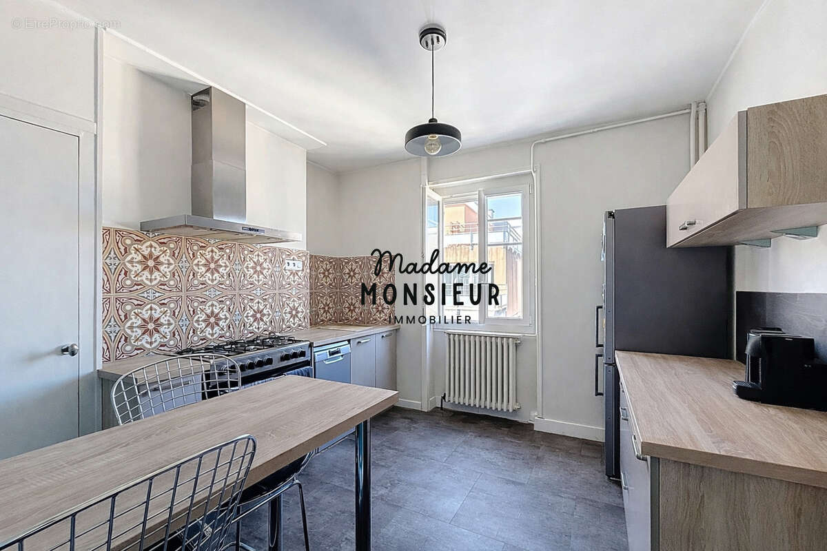 Appartement à BOURGOIN-JALLIEU