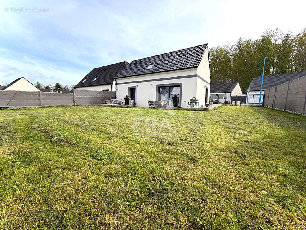 Maison à DOUVRIN
