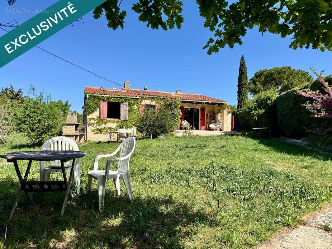 Photo 2 - Maison à LA TOUR-D'AIGUES