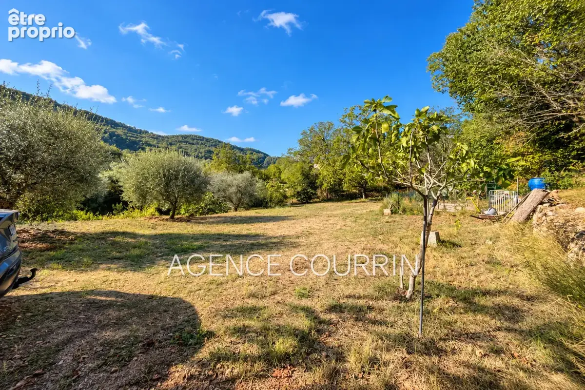 Maison 9 pièces 217 m² à vendre à Le Bar-Sur-Loup (06620) - photo 4