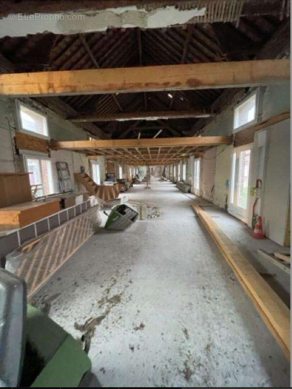 Ensemble  immobilier exceptionnel  pour investisseurs  ou bailleurs sociaux .Terrain  7159m2 Surface hab:1883m2 - photo 12