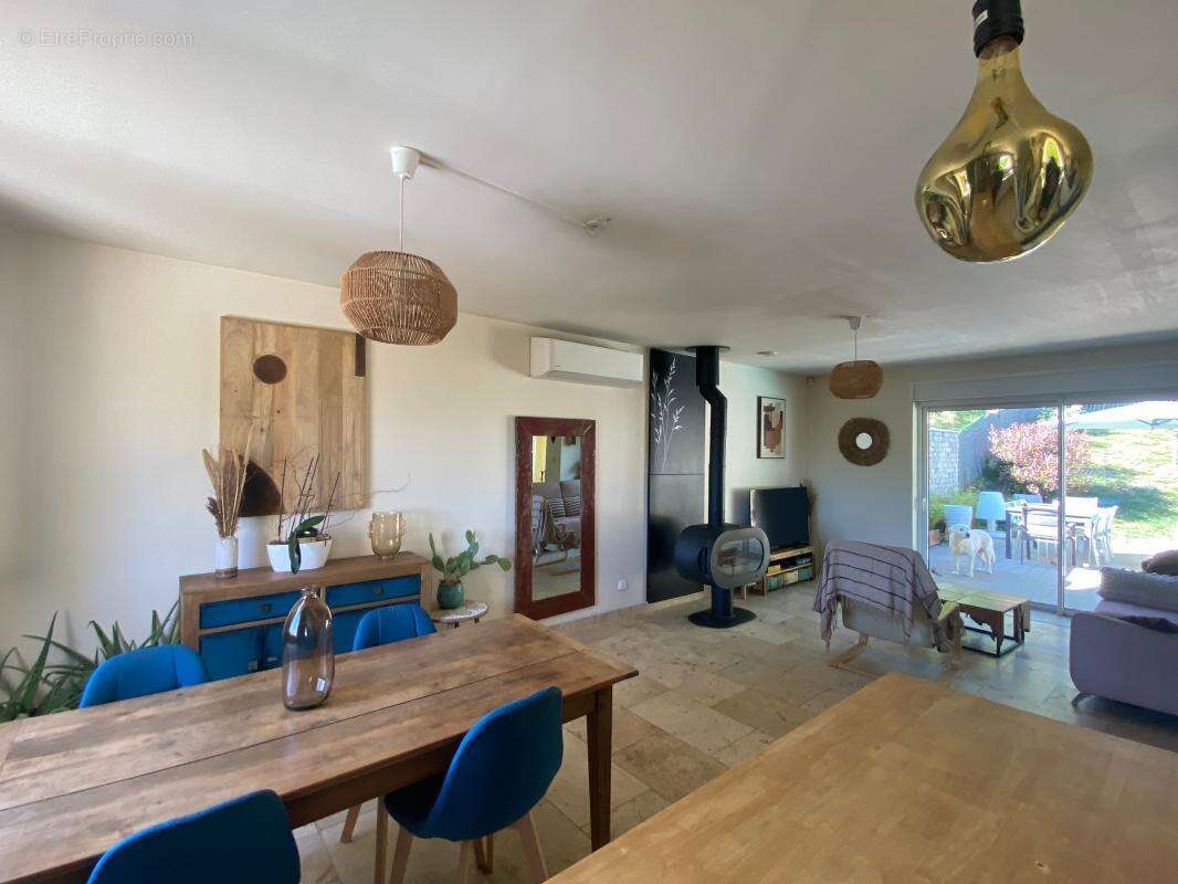 Maison à CREMIEU