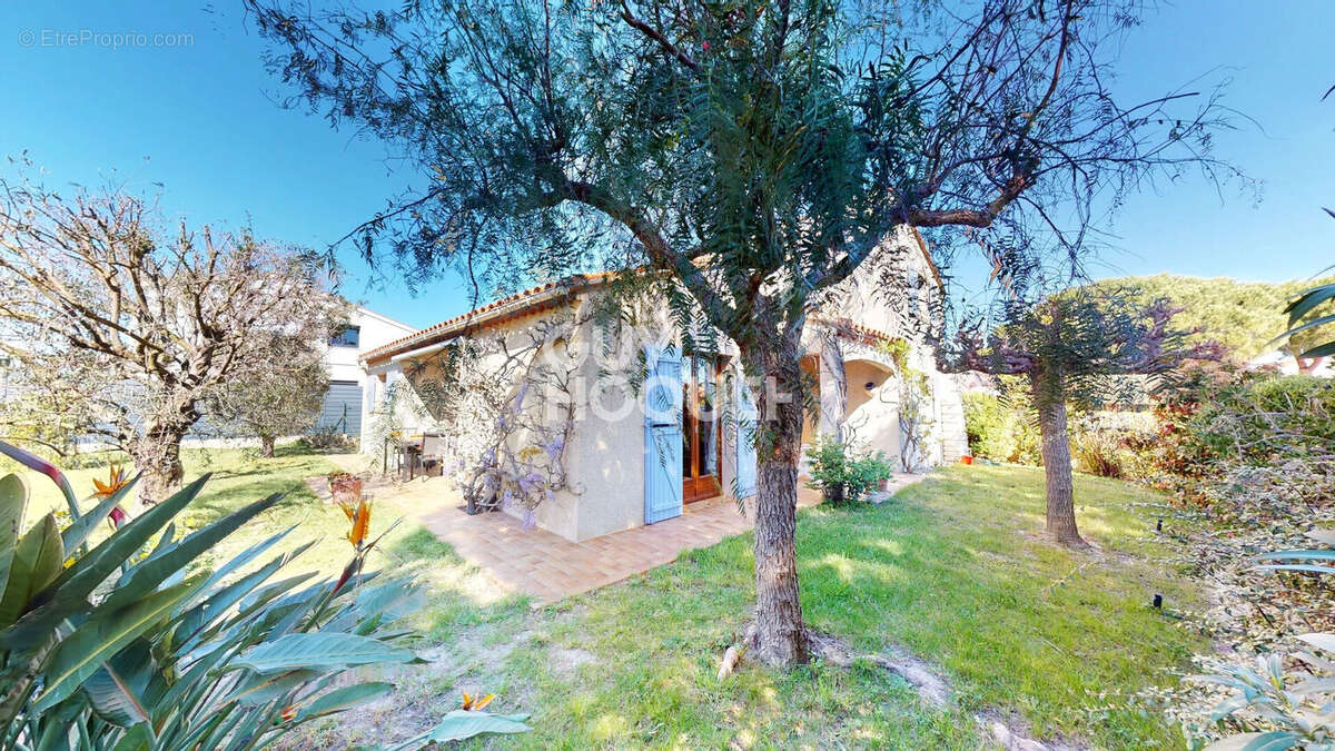 Maison à SAINT-CYPRIEN