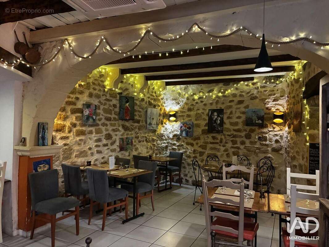 Photo 2 - Commerce à SALON-DE-PROVENCE