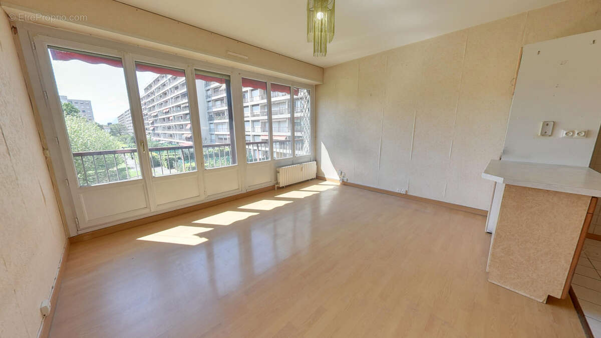 Appartement à ECHIROLLES