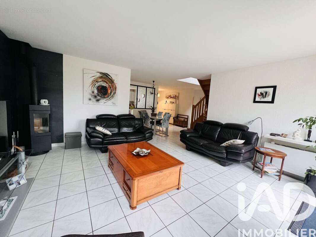 Photo 9 - Maison à OZOIR-LA-FERRIERE