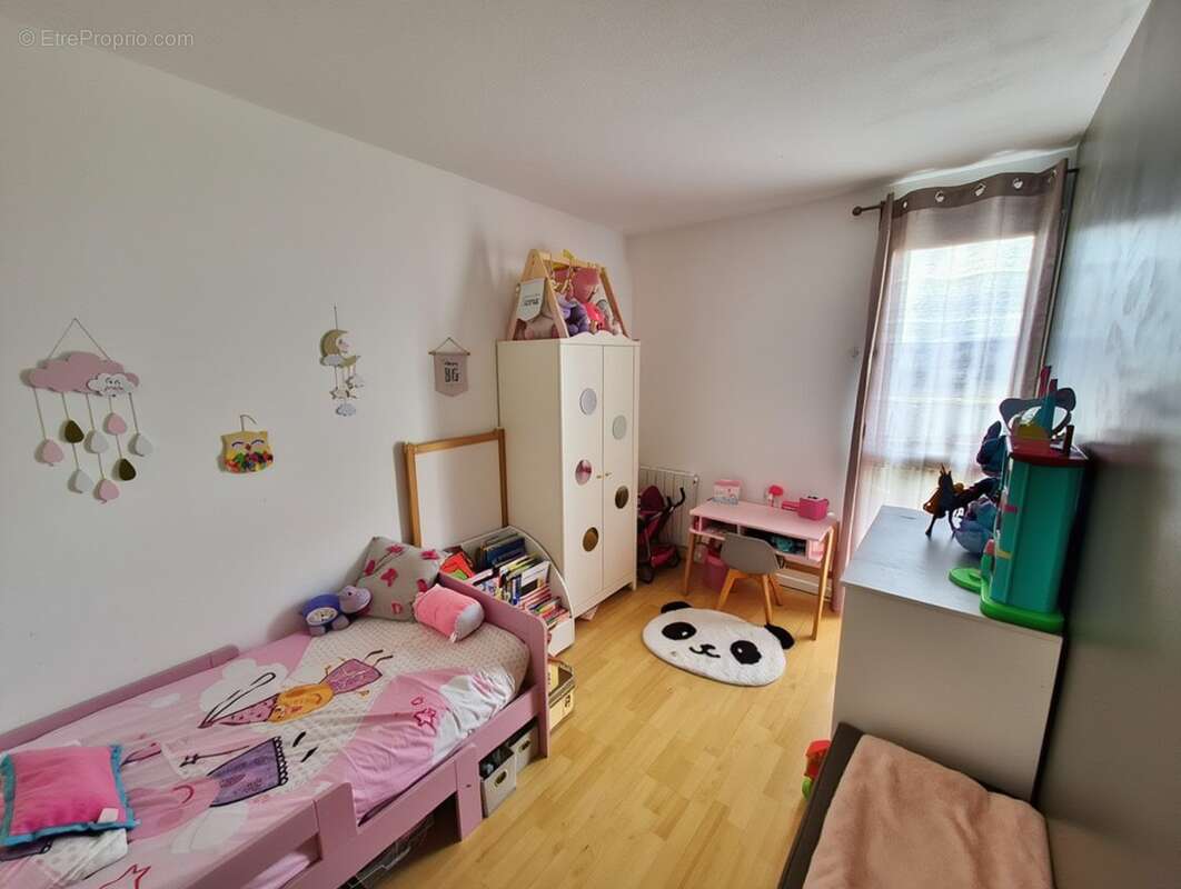 chambre 1 - Appartement à MARSEILLE-11E