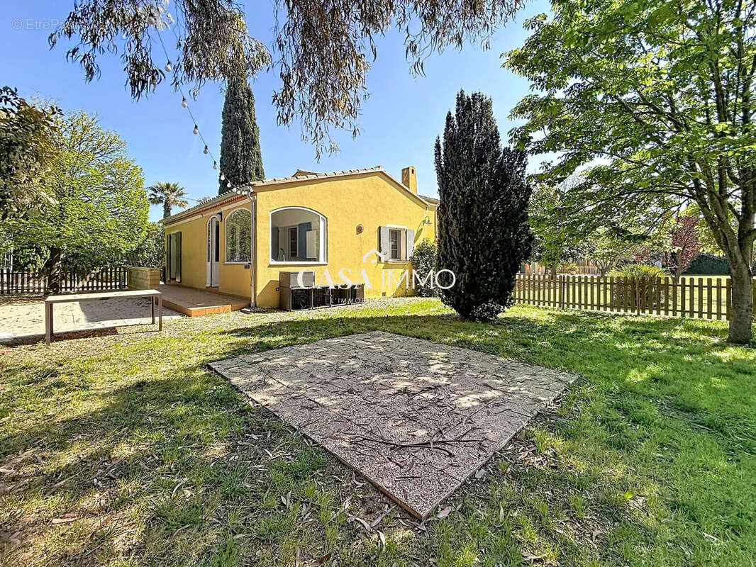 Maison à HYERES