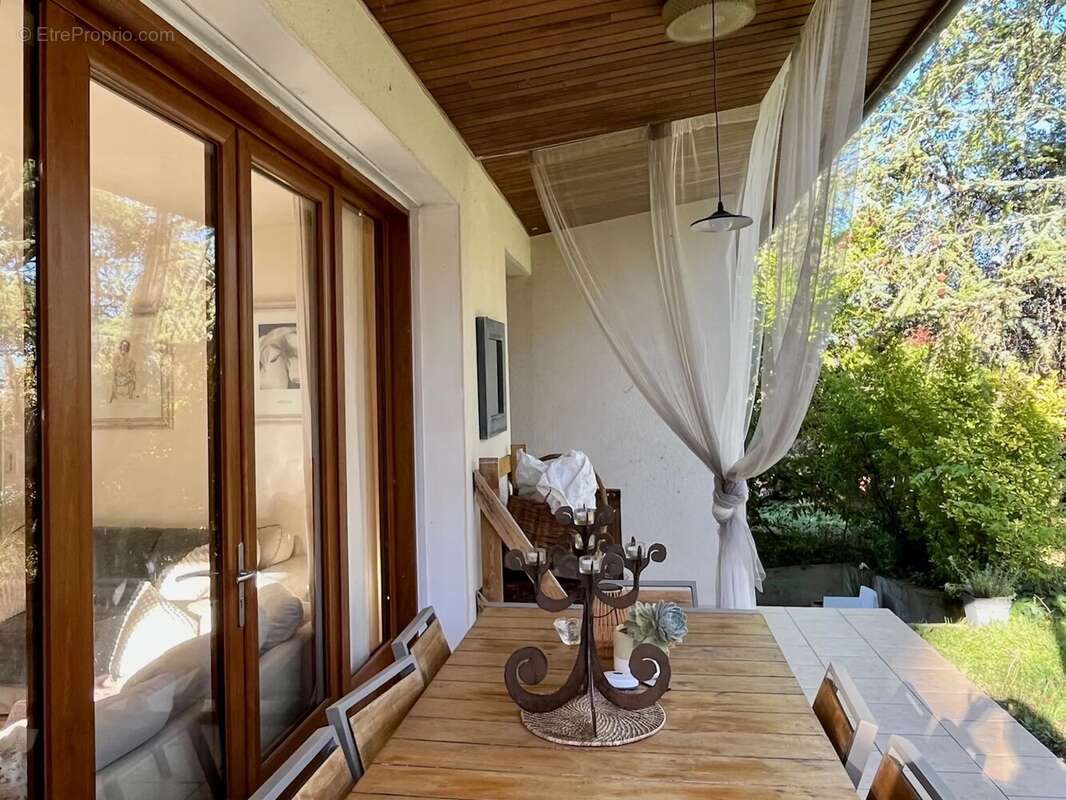 Maison à SAINT-ROMAIN