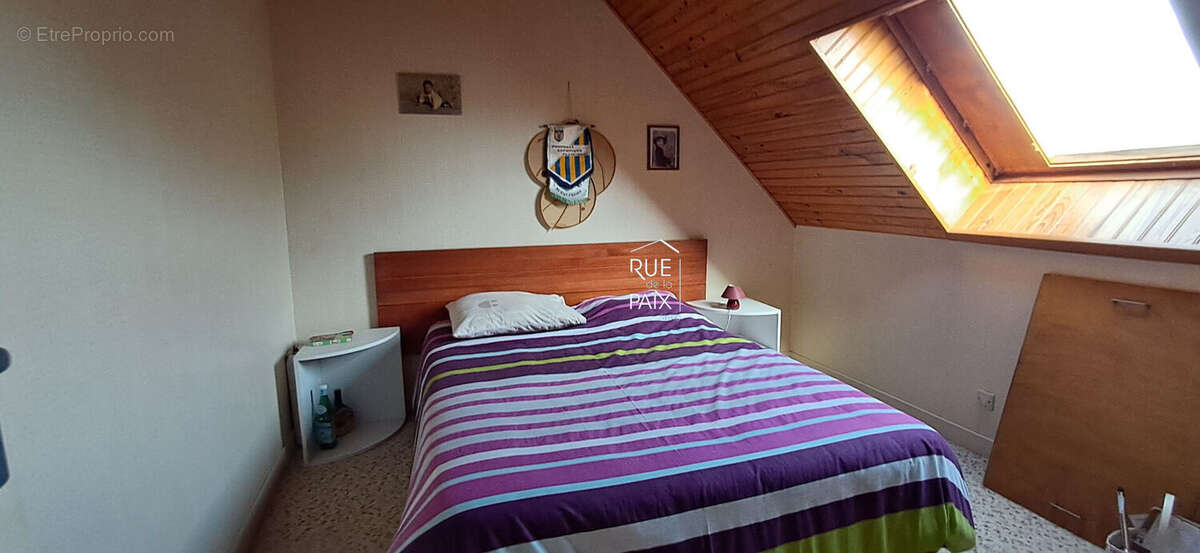 Maison à VENDEUVRE-DU-POITOU