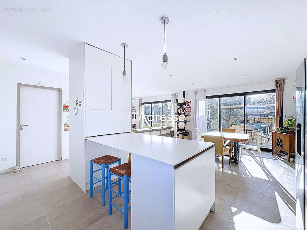 Exclusivité l'Adresse Immobilier - Tournefeuille - Maison T5 de 154m² sur un Terrain de 607m². - photo 6