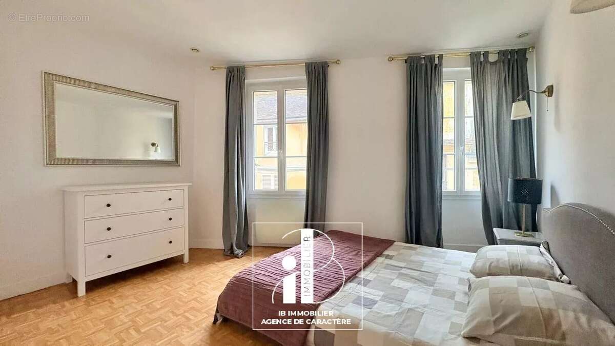 Appartement à FONTAINEBLEAU
