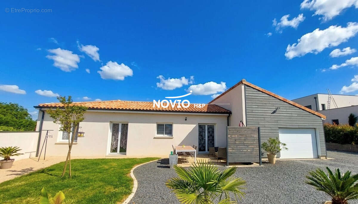Maison 115 m² à Poitiers  - photo 3