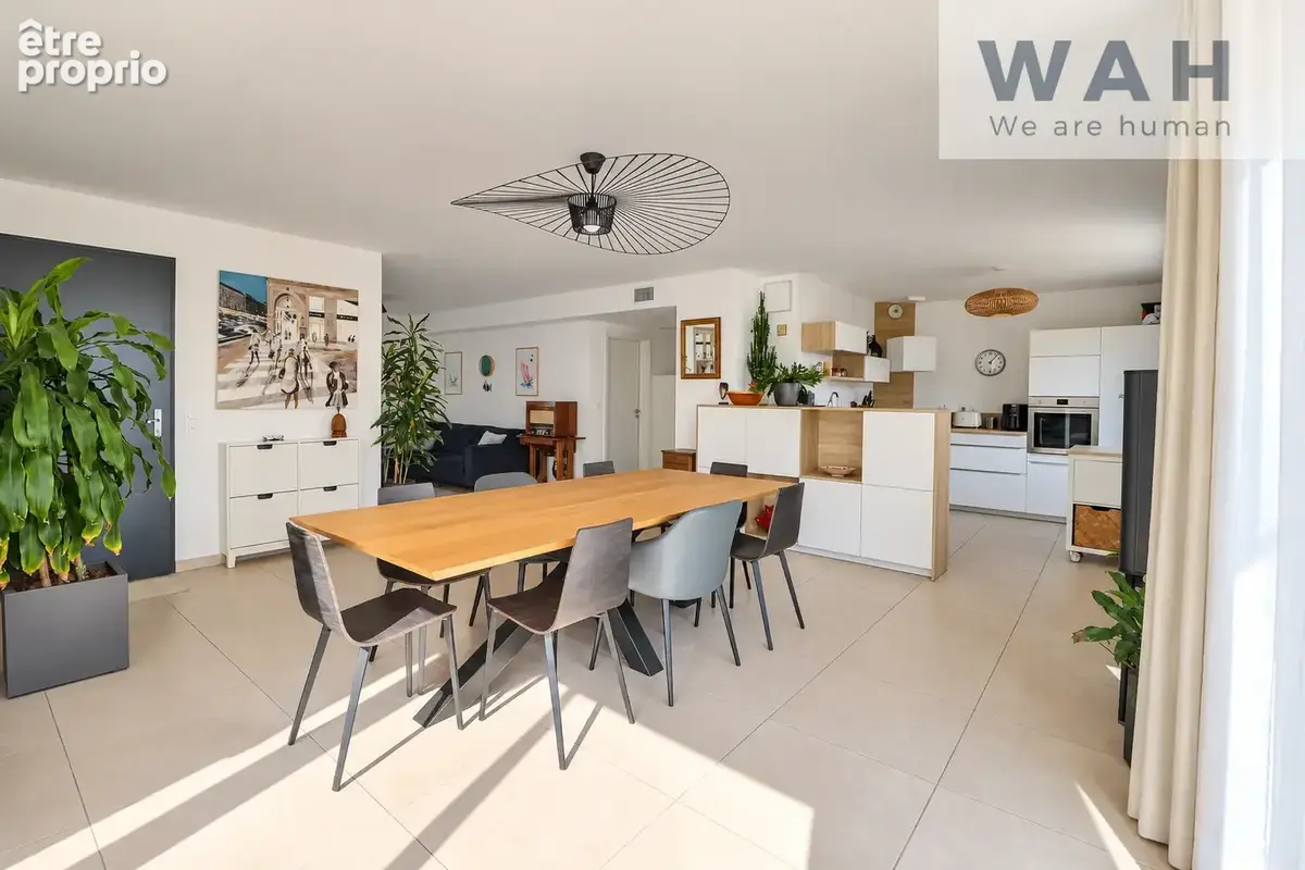À vendre   mauguio   t5 dernier étage   127 m2   101 m2 de terrasses   double garage - photo 4
