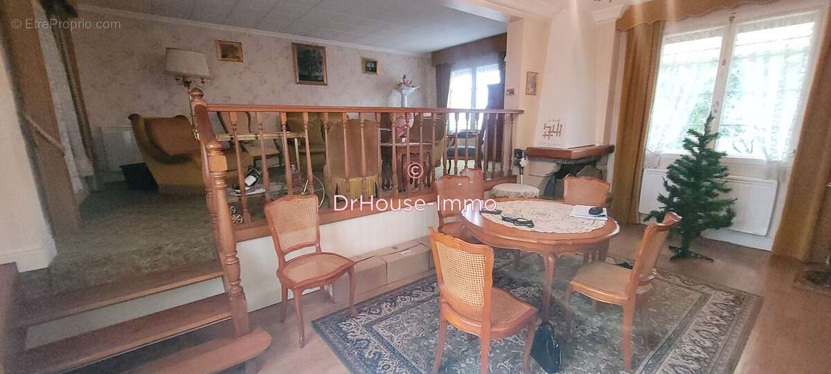Maison à AMILLY