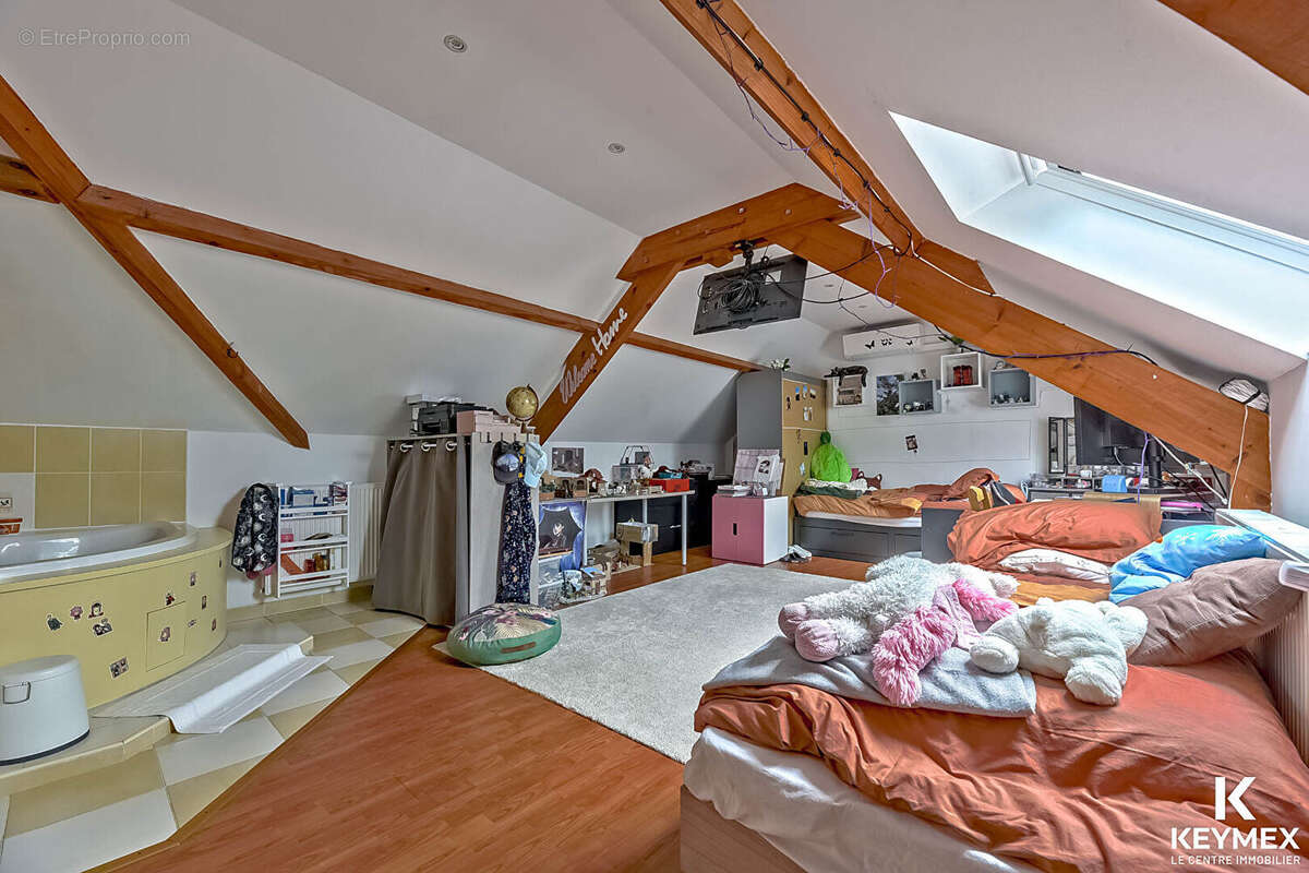 Maison à AMBLAINVILLE