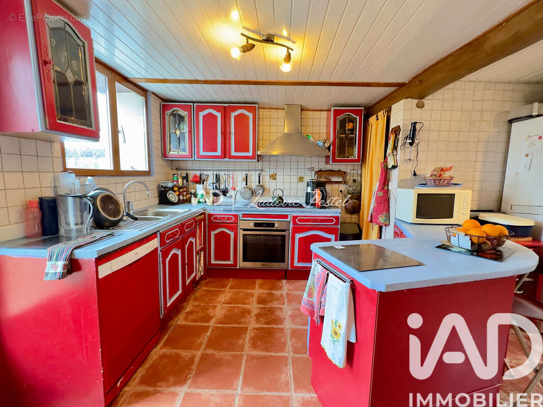 Maison 174 m² à Grisolles  - photo 2