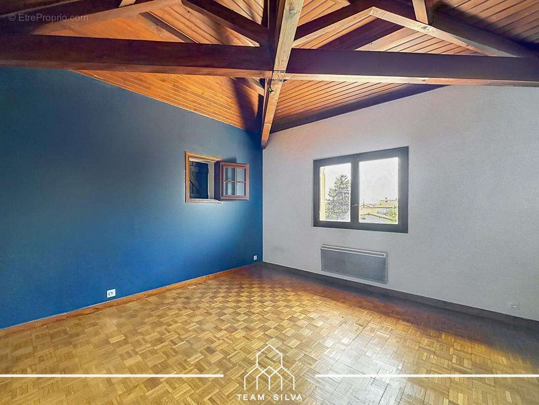Maison 220 m² à Ternay  - photo 24