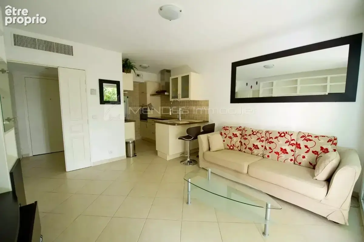 Appartement à BEAUSOLEIL