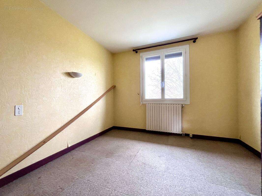 Maison à AGEN-D'AVEYRON