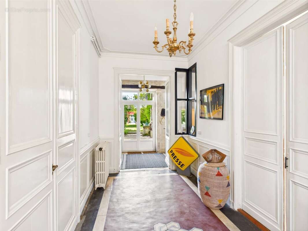 Maison à RUFFEC