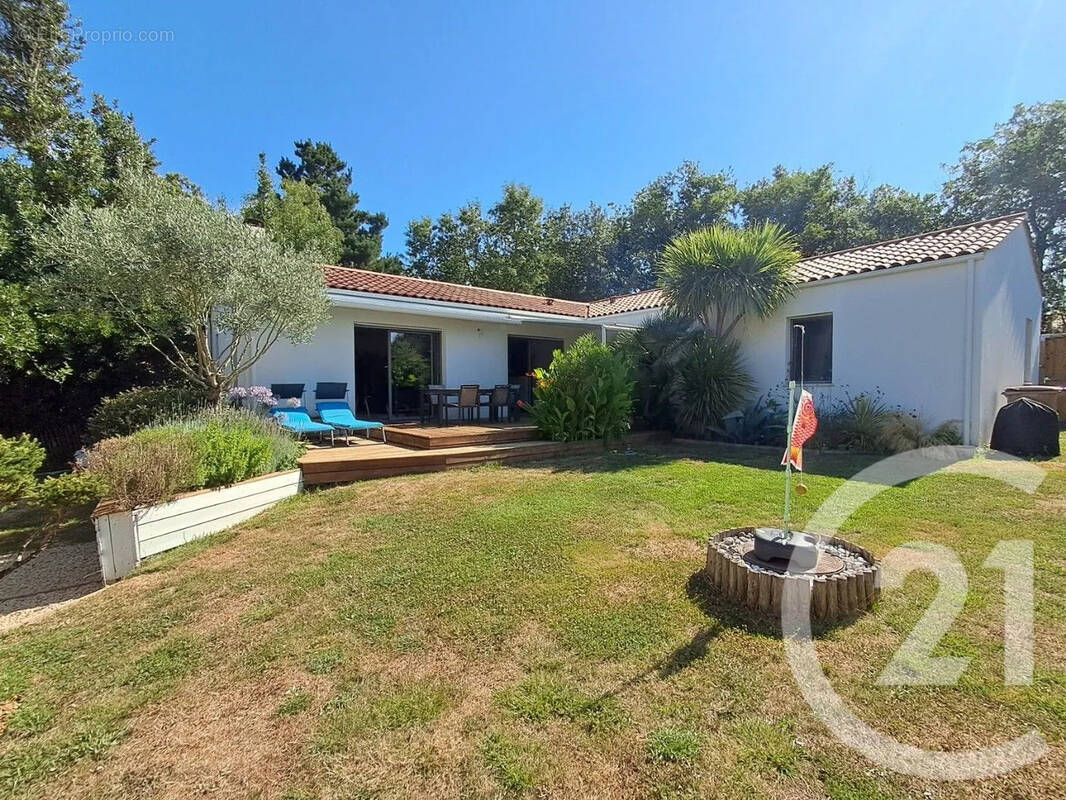 Maison à TALMONT-SAINT-HILAIRE