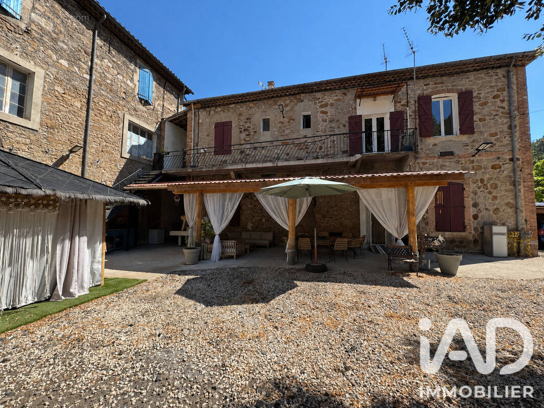 Photo 1 - Maison à ROBIAC-ROCHESSADOULE