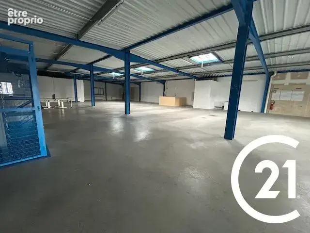 Commerce 1 730 m² à vendre à Beaurepaire (38270) - photo 3