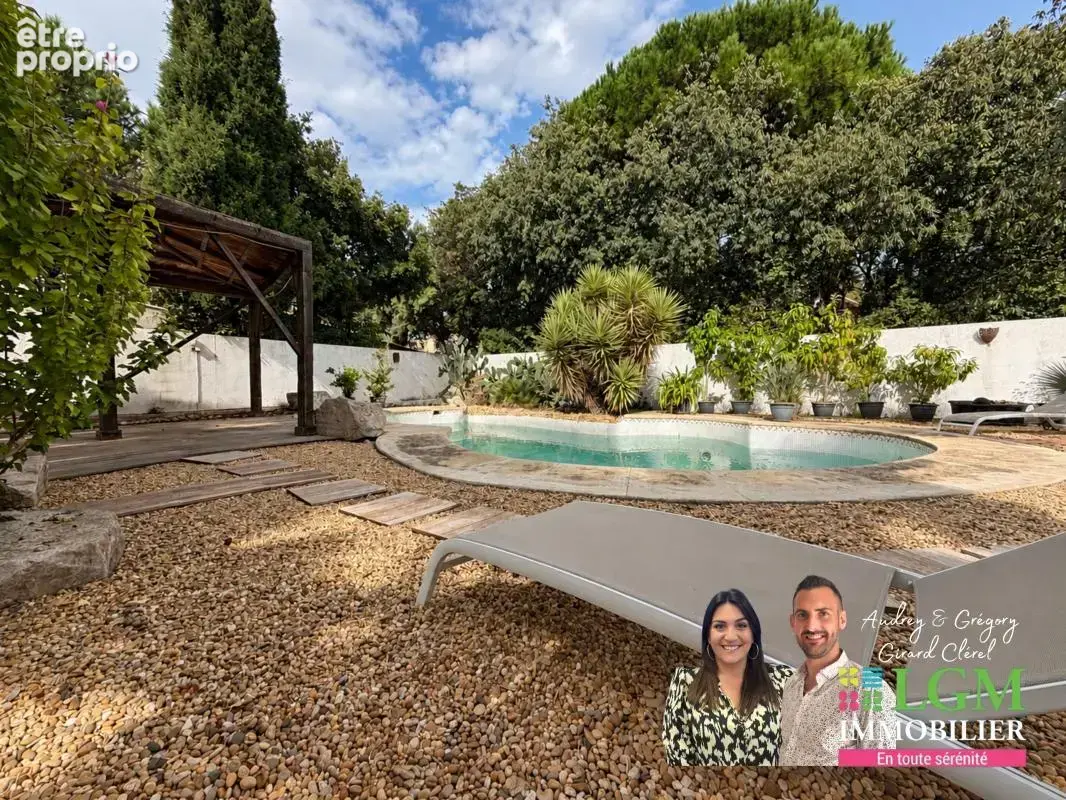 Maison familiale de 172 m², 3 chambres, une dépendance, piscine, garage - photo 2