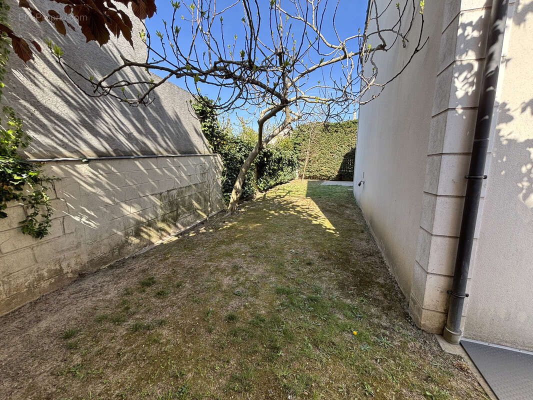 Maison à HOUILLES