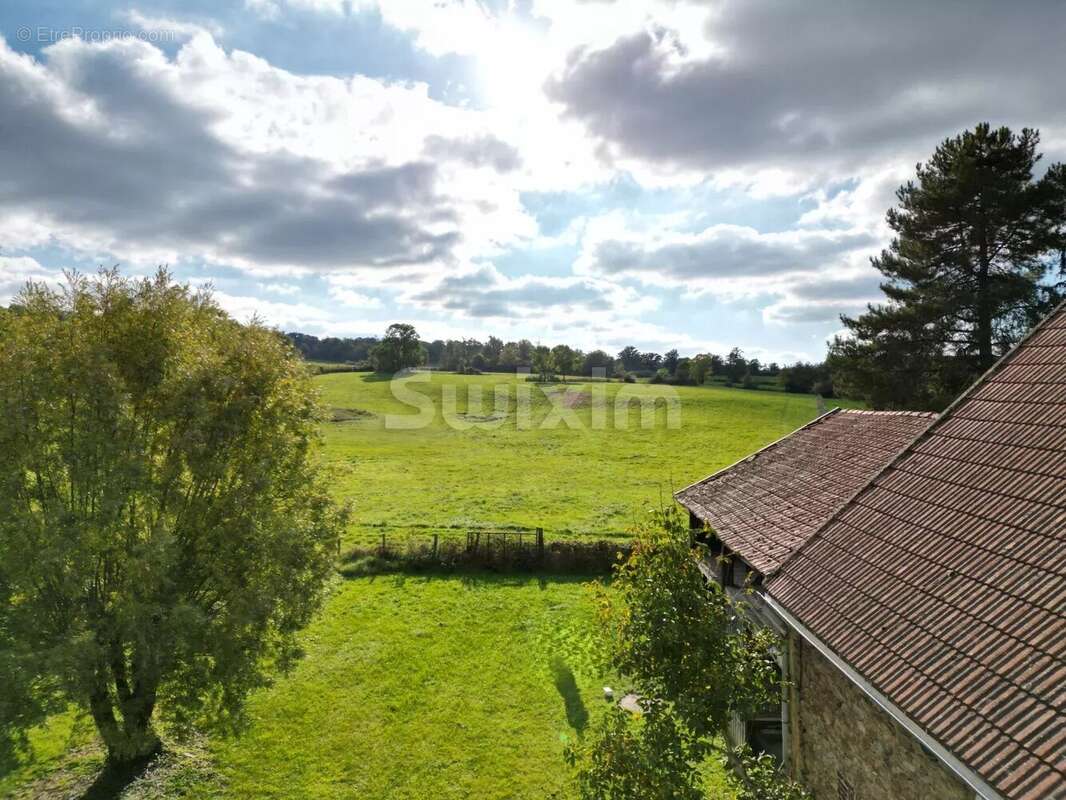 Maison à SAINTE-MAGNANCE