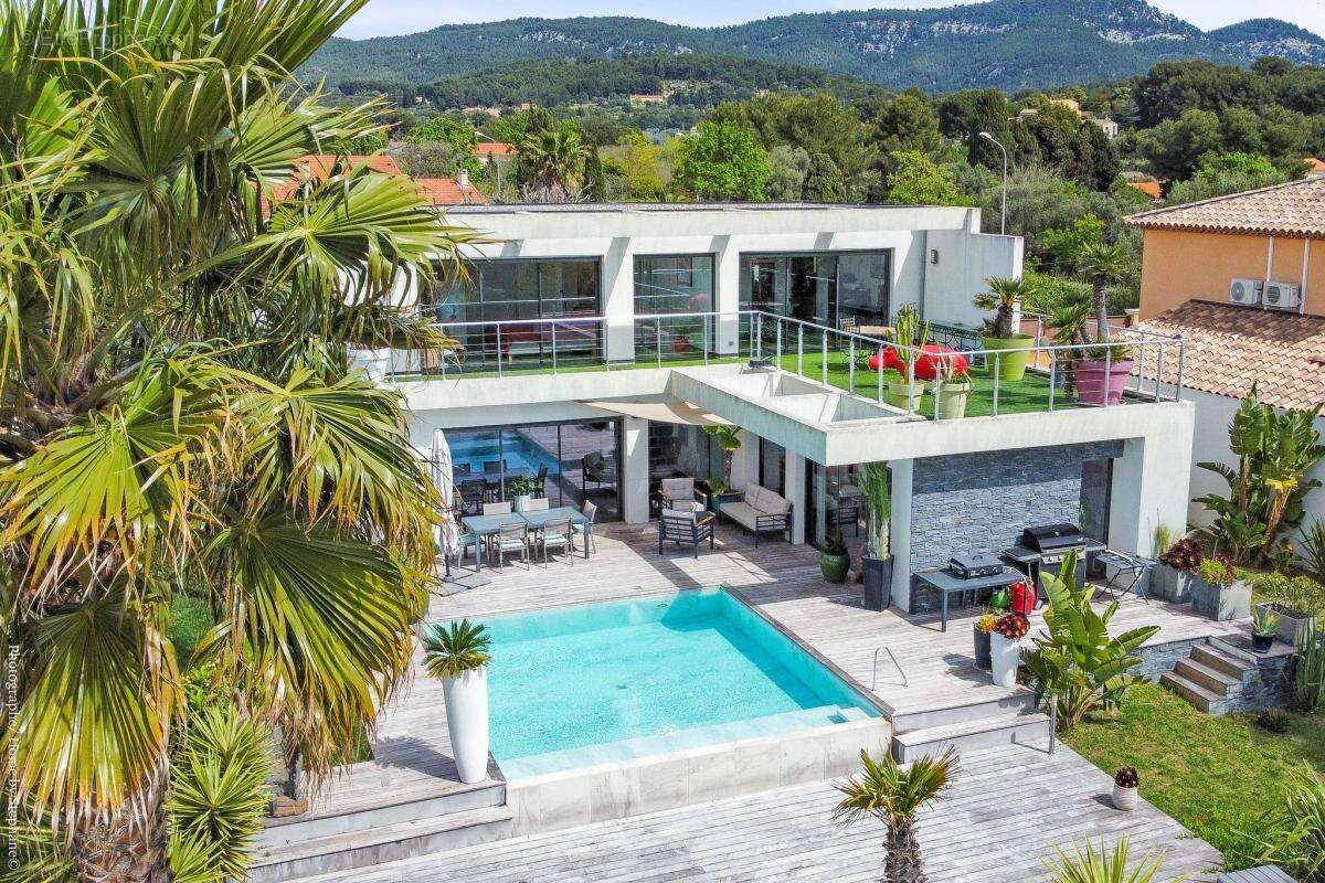 Maison à SANARY-SUR-MER