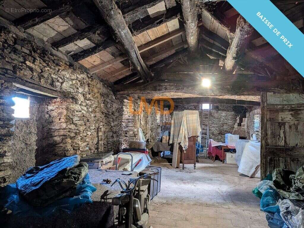 Maison à LES PLANTIERS