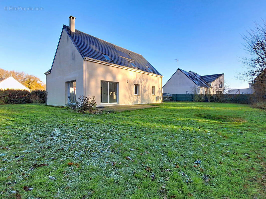 Maison à NOGENT-LE-PHAYE