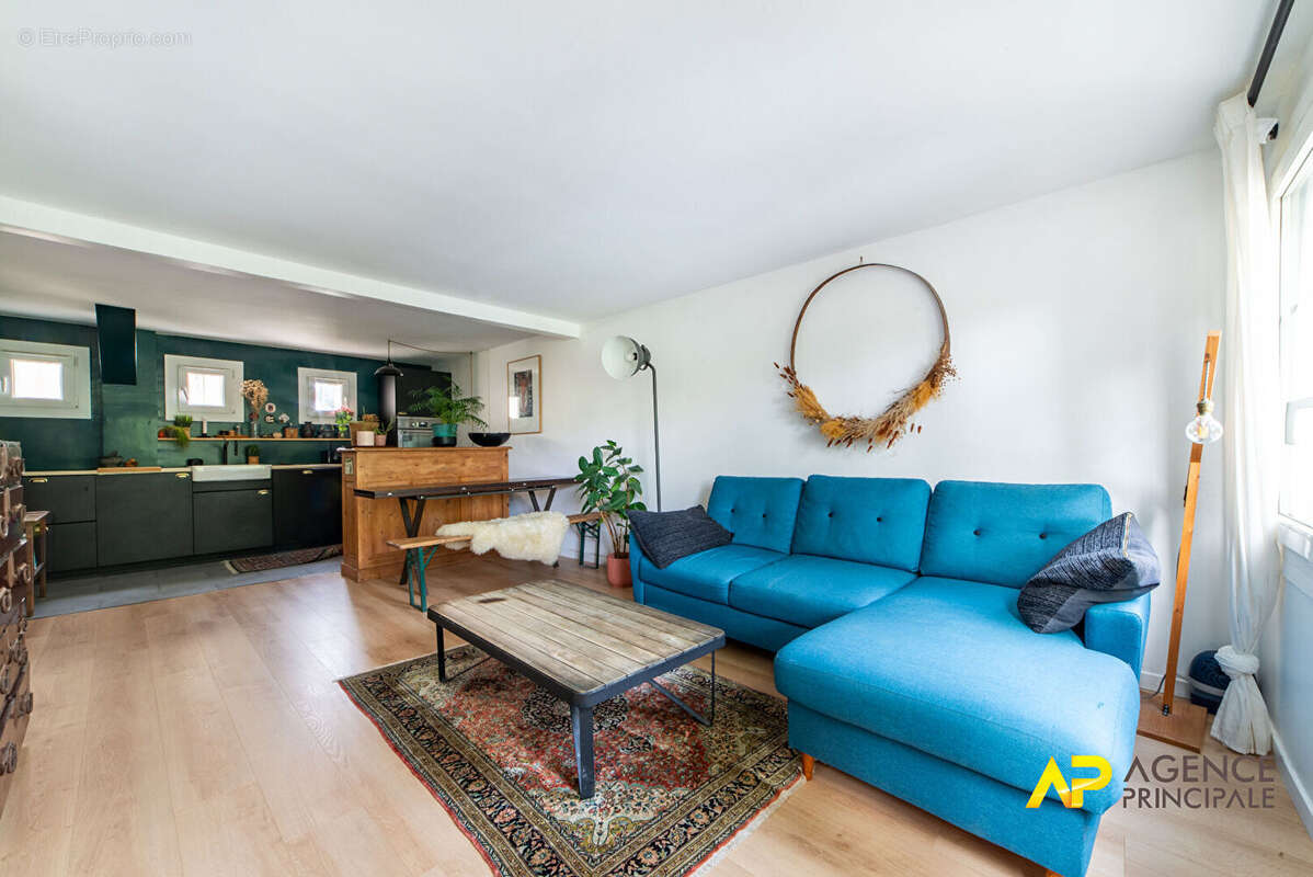 Appartement à COLOMBES