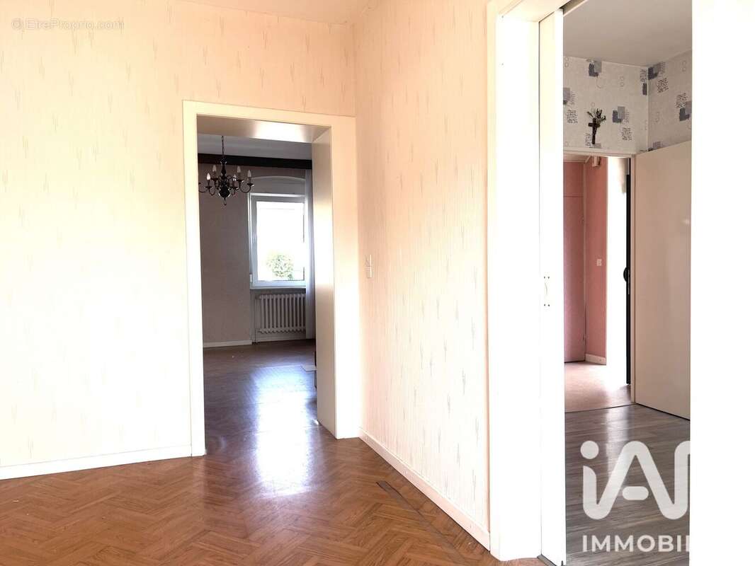 Maison 92 m² à Stiring-Wendel  - photo 4