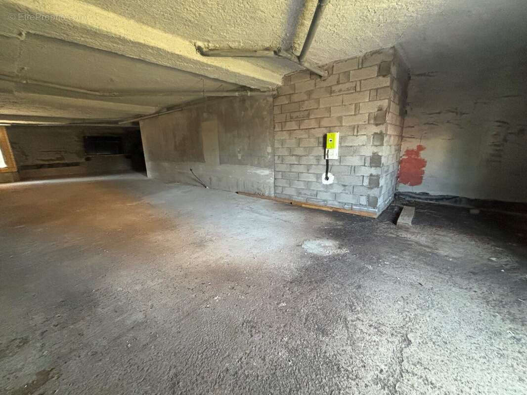 Commerce à VALENCIENNES