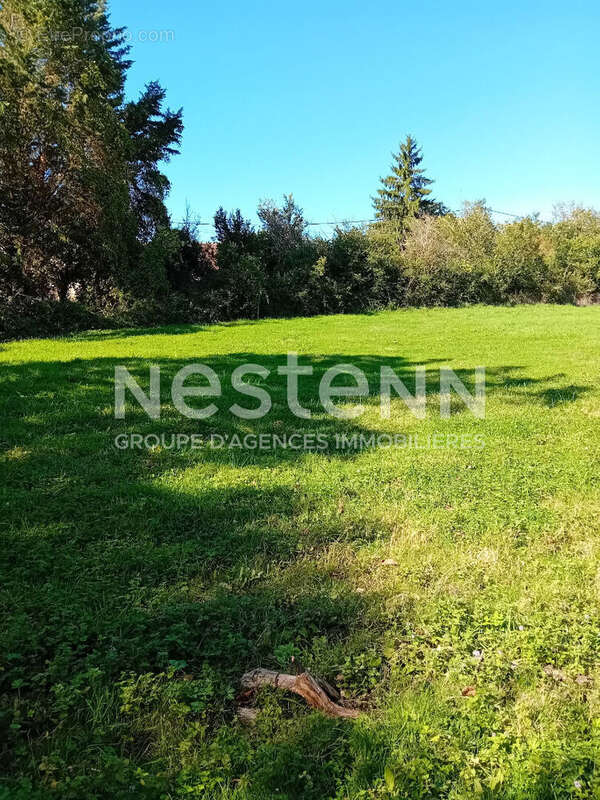 Terrain à MEHERS