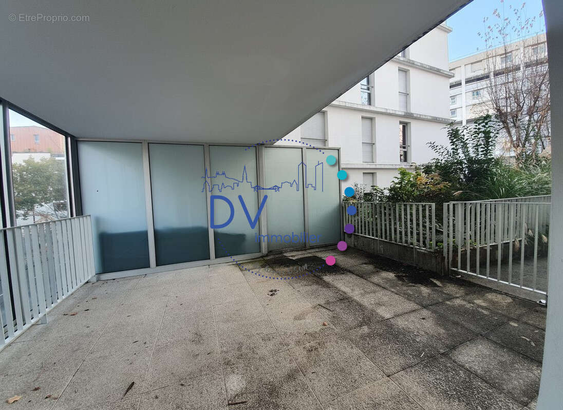 Appartement à LYON-8E