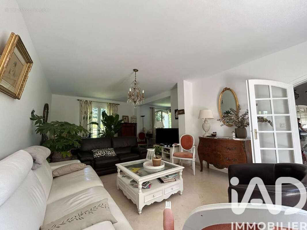 Photo 5 - Maison à BALLAINVILLIERS