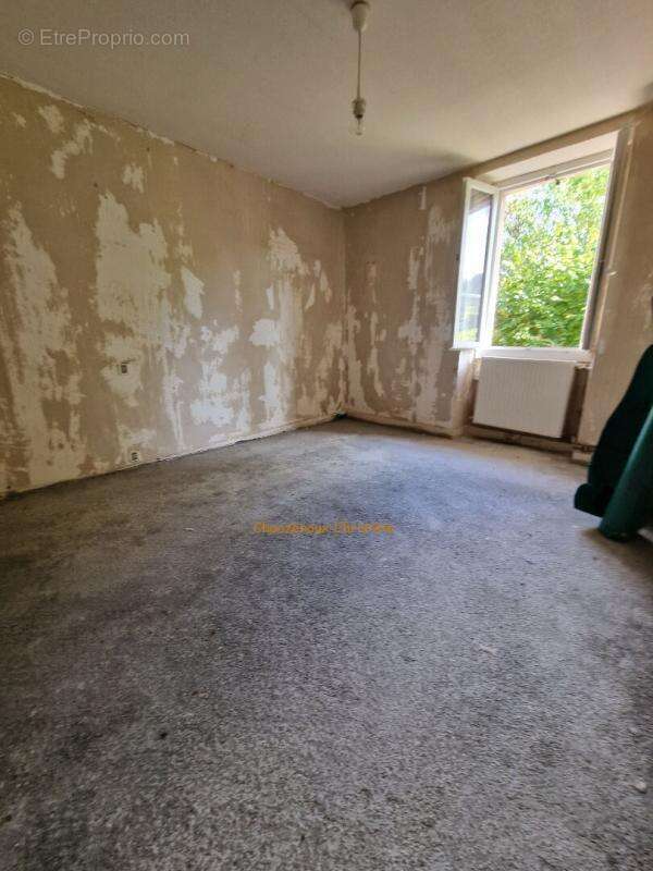 Maison  8 pièce(s) - photo 9