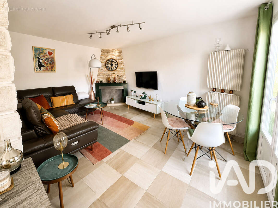 Maison 86 m² à Goussainville  - photo 8