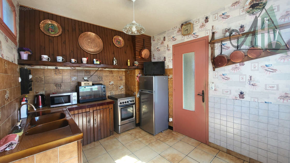 Maison à BAZOCHES-LES-BRAY