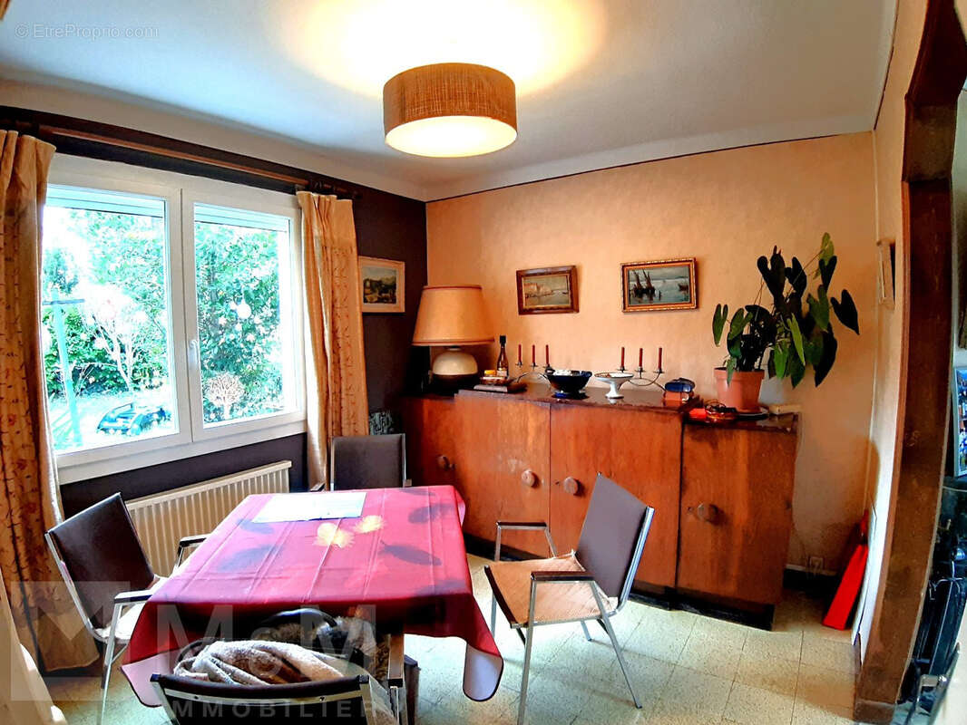 Maison à QUILLAN