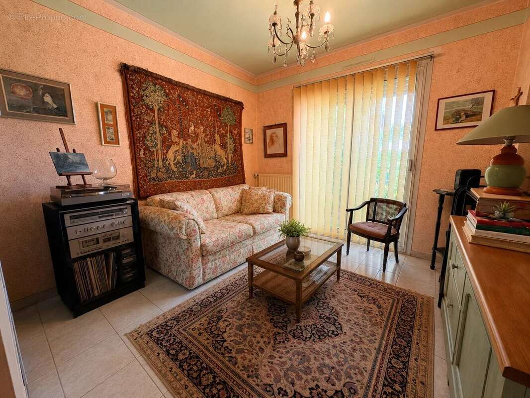 Maison - 6 pièces - photo 7