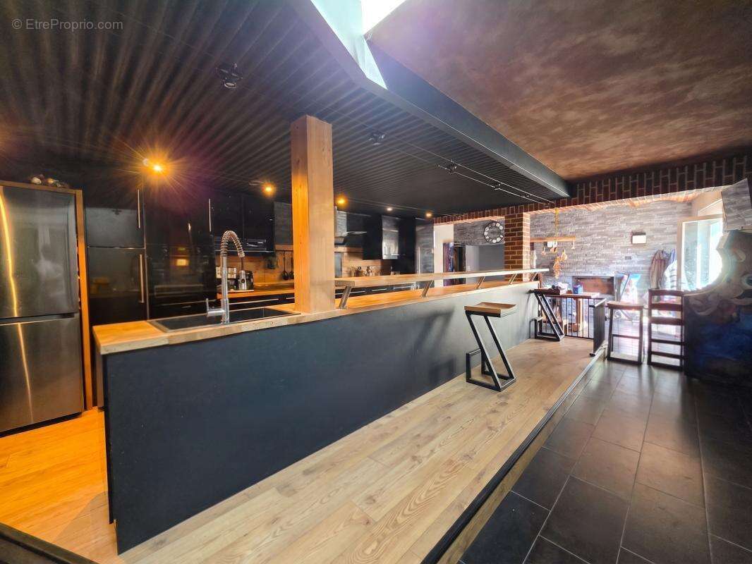 Longère d'exception 190 m² avec espace bien-être et piscine - photo 9