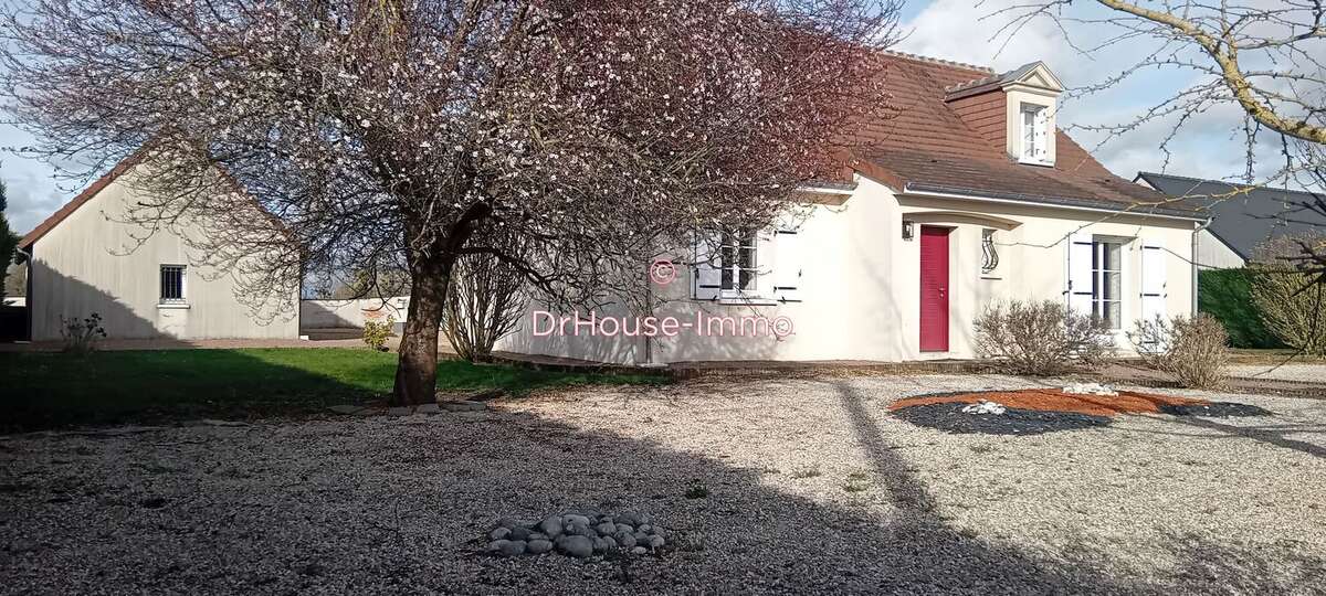 Maison à CLERE-LES-PINS