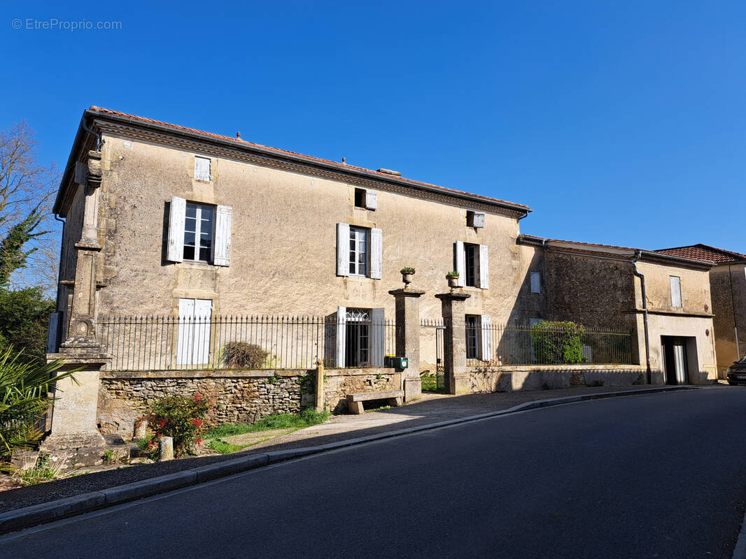 Maison à LA REOLE